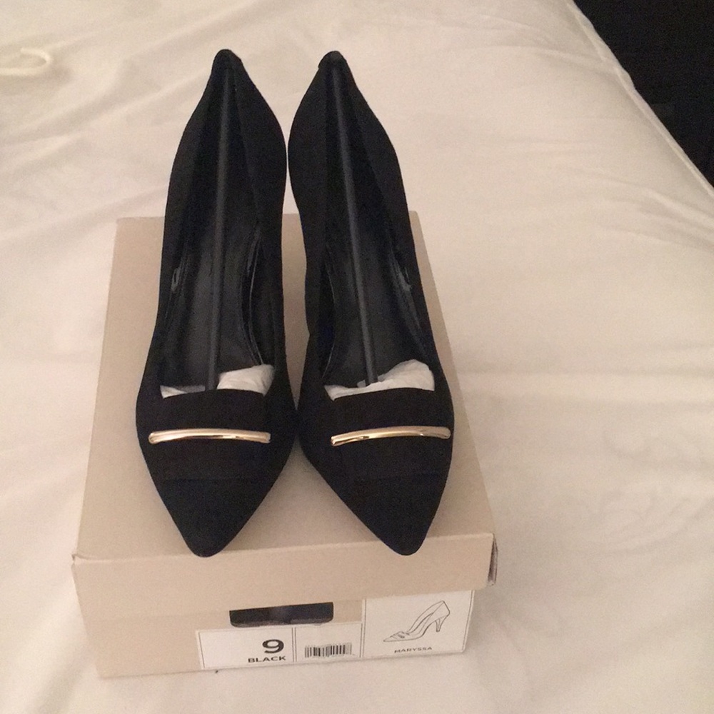 Banana Republic Maryssa Pump NWT